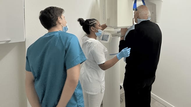 Bild ZBB Zahnklinik Basel (am Bahnhof SBB)