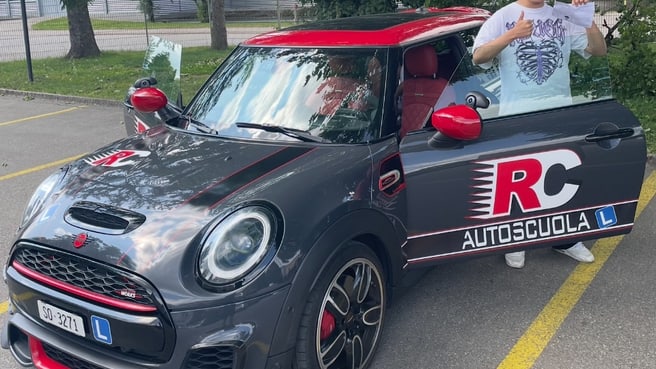 Image 🚗Nr.1 Bester Preisleistung/ RC-Fahrschule 50.- Probelektion