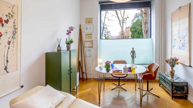 Bild cosmosan praxis für tcm & akupunktur zürich