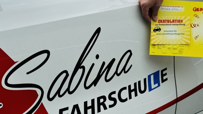 Immagine Fahrschule Chur-Fahrschule Sabina-Fahrlehrerin Chur