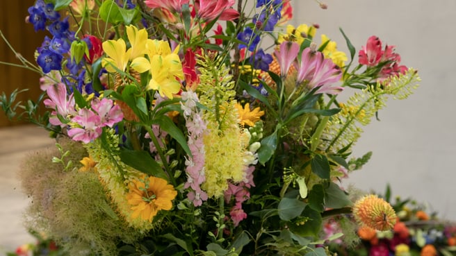 Blumen Frisch | Meisterbetrieb image