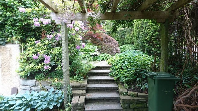 Bild LEDER Garten- + Landschaftsbau