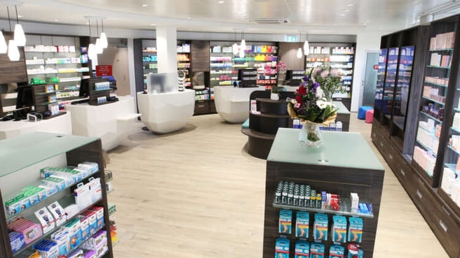 TopPharm Neuenhofer Apotheke image