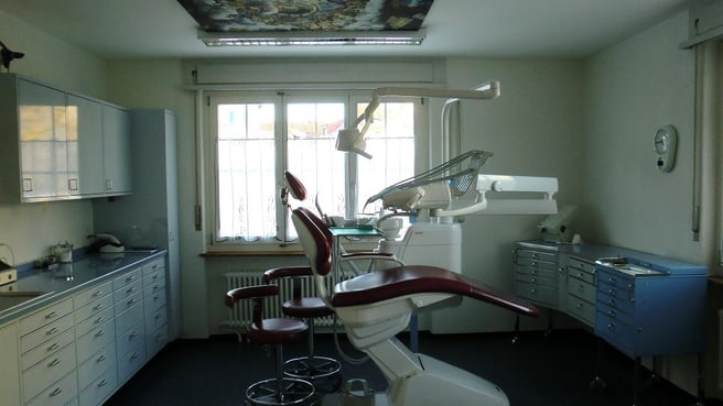 Zahnarztpraxis Schmidt image