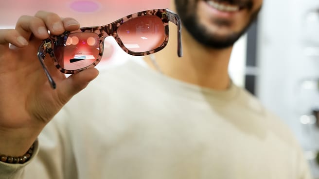 CHALON Optik • Optometrie • Brillen • Kontaktlinsen image