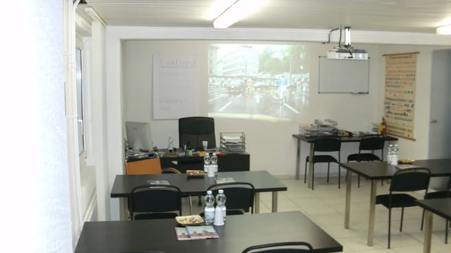 Fahrschule Drive In image