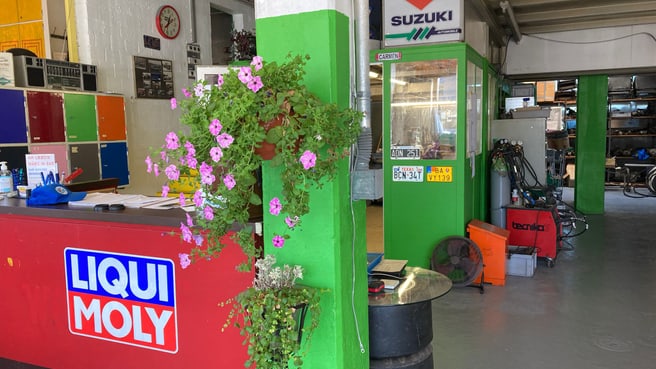 Garage Sturzenegger image