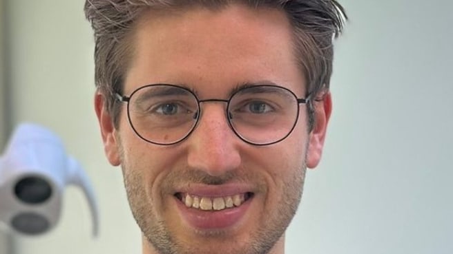 TEAM 15- Praxis für Zahnmedizin Kompetenzzentrum für Implantologie image