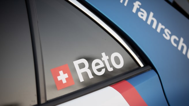 Image Fahrschule red-L | Nothelferkurs | Theorie | VKU | Auto