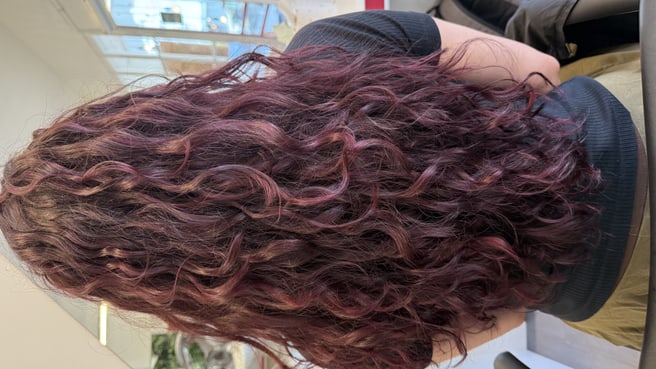 Hair Corner image