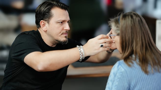 CHALON Optik • Optometrie • Brillen • Kontaktlinsen image