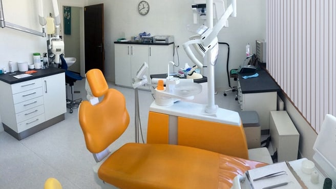 Bild Zahnimplantat Zentrum Bern