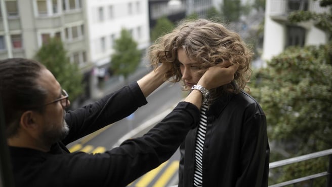 Apartment Hair + Consulting image