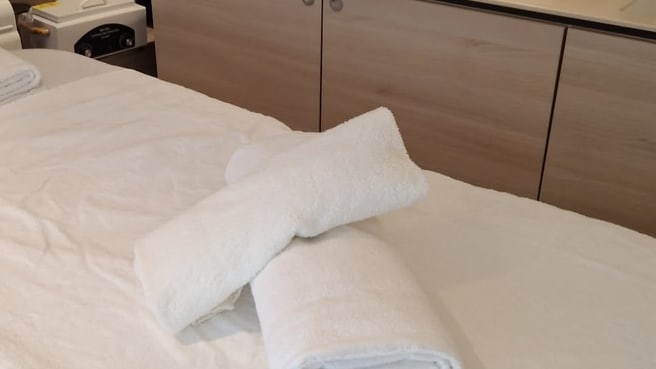 Bild Zen Ästhetik und Massagen