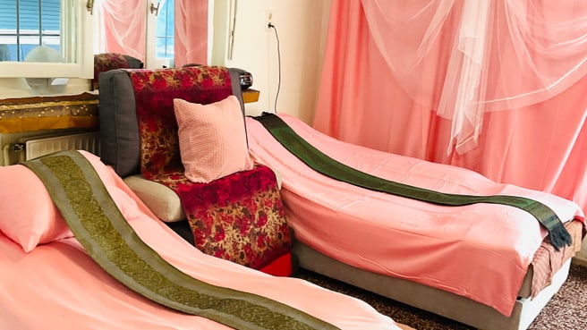 Image Pink Rose&Spa Massage