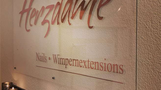 Image Herzdame Nails - Wimpernextentions