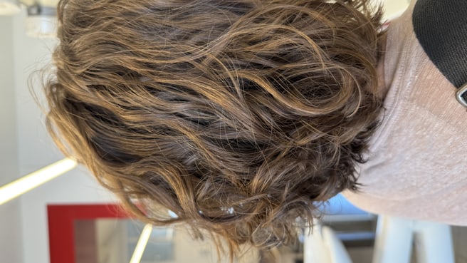 Hair Corner image