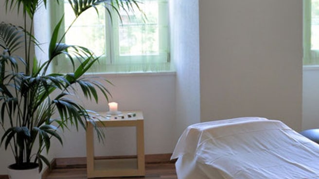 Bild massagemitherz, Praxis für medizinische MASSAGE Aarberg, Med Masseurin EFA, KRANKENKASSENANERKANNT