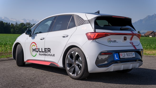 Fahrschule Müller image