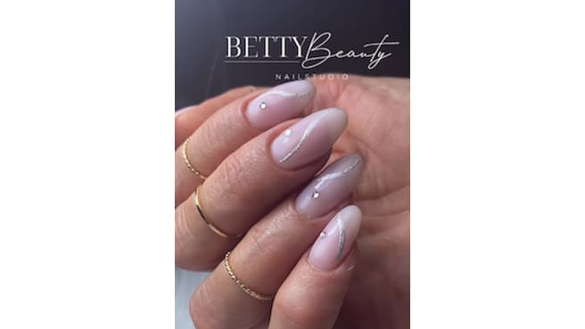 Betty Beauty image