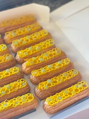 L'ECLAIR DE PATISSERIES image
