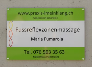 Photo Praxis Im Einklang® Fussreflexzonenmassage Komplementärtherapeutin mit Branchenzertifikat OdA KT