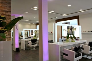 Immagine NURIDELUXE COIFFURE- NAIL - COSMETIC