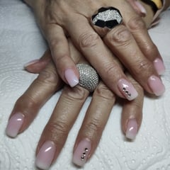 Immagine Nails, Manicure& Beauty