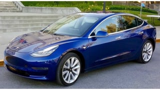 Bild von e-drive Tesla Fahrschule
