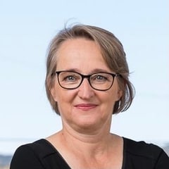 image of Dr.iur. Karen Schobloch 