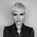 Gloria Schöbi
